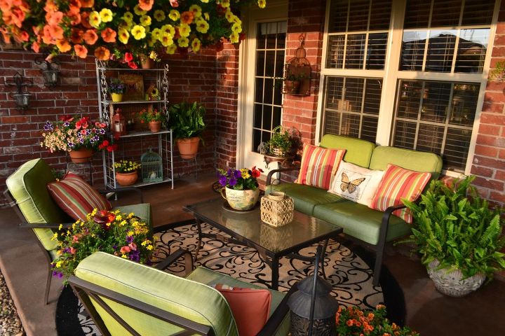 our colorful spring patio, outdoor living, patio