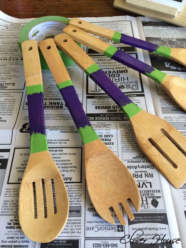 juego de cucharas de madera pintadas