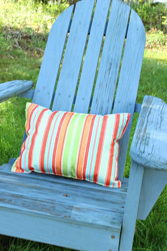 easy placemat pillow, crafts, outdoor furniture, outdoor living, painted furniture