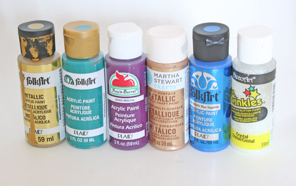 what paint to use and when comparing craft and acrylic paint, crafts, painting