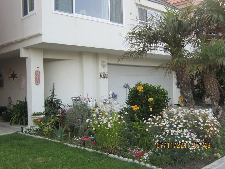 q so california channel islands harbor exterior paint suggestions, curb appeal, painting, Too many options Brown Yellow or green