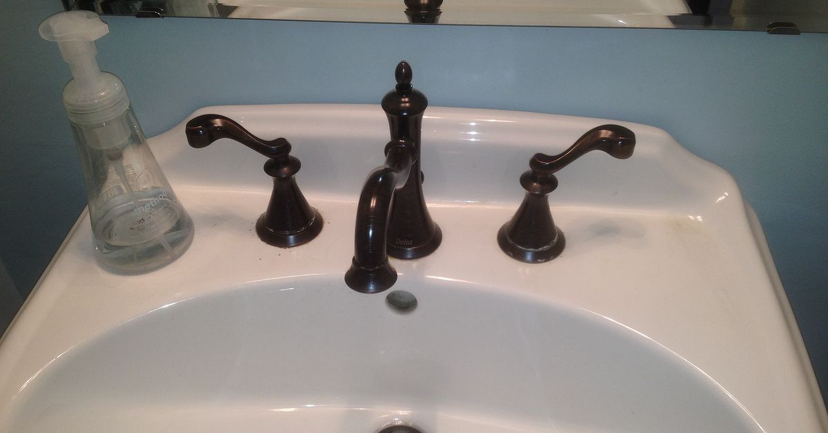 Faucet Handle Cleanup Suggestions For Hardwater Deposits