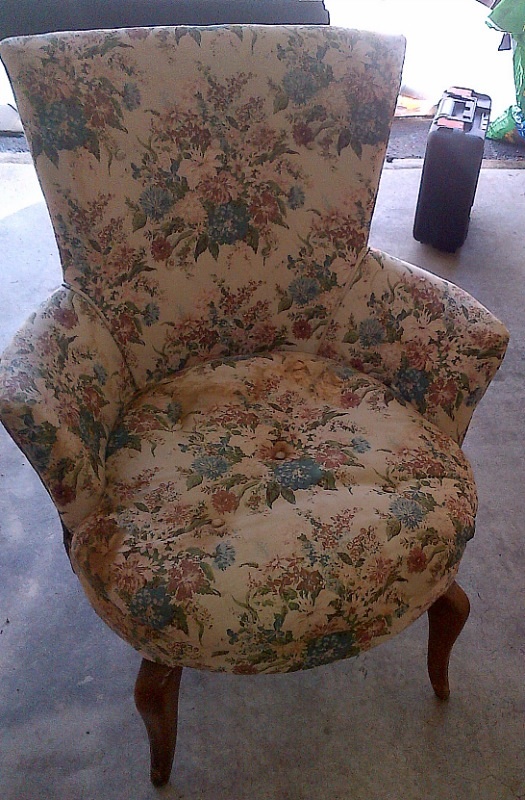 upholster chair antique diy, painted furniture, reupholster, Middle of seat is stained and torn