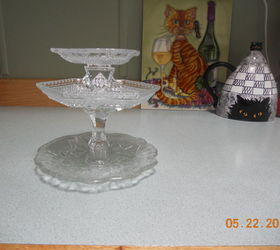 q my newest jewelry or candy or whatever tier and cd hangers, crafts, Jewelry tier and cd s