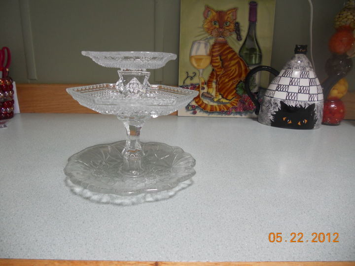 q my newest jewelry or candy or whatever tier and cd hangers, crafts, Jewelry tier and cd s