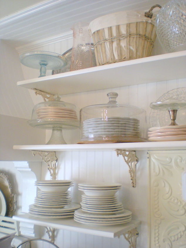 my 1 200 00 kitchen remodel, home decor, kitchen design, kitchen island, Storing favorite dishes under cake domes keeps them dust free and makes for an interesting visual