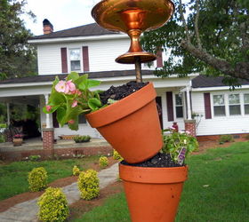 flowered bird feeder, flowers, gardening, outdoor living, Close up view of bird feeder