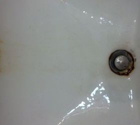 rusting bathroom sink, This is the sink The rust stains are starting to flow down and I can t seem to get them off