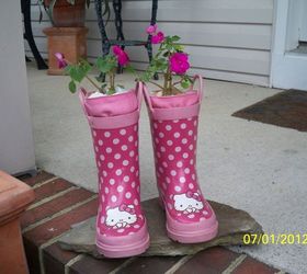 repurposing little girl s boots and rubber kitchen gloves, flowers, gardening, repurposing upcycling, HELLOOO KITTY