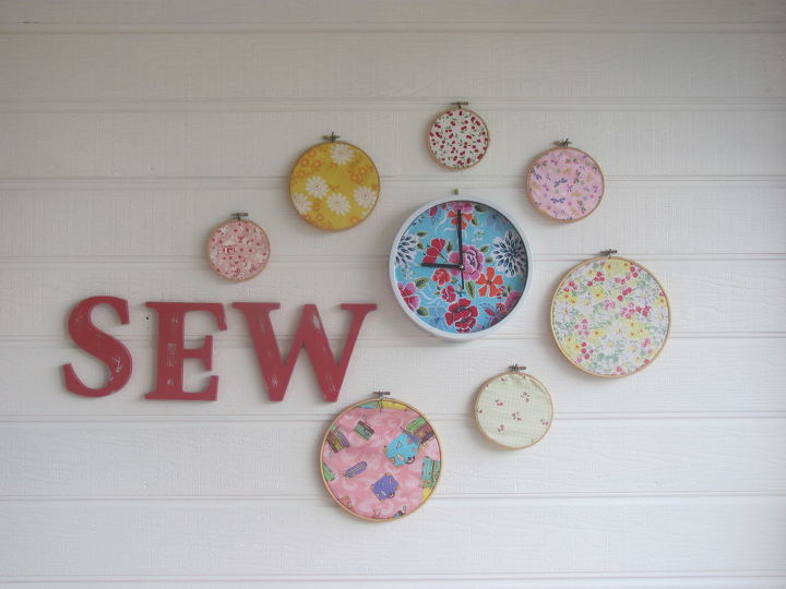 vintage sewing room, craft rooms, home decor, wall decor, sewing room wall