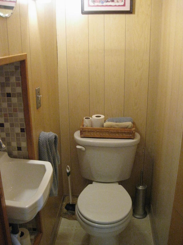 q my blog follower wants your help any tips on updating this powder room on a small, bathroom ideas, home decor, Tips on updating this powder room on a small budget Looking for an eclectic vintage update