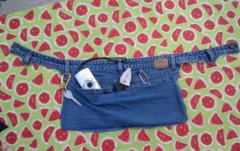 denim gardeninig pouch made from old jeans