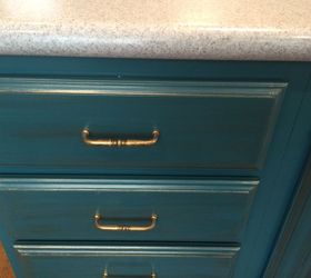 galapagos blue kitchen, kitchen design, painting