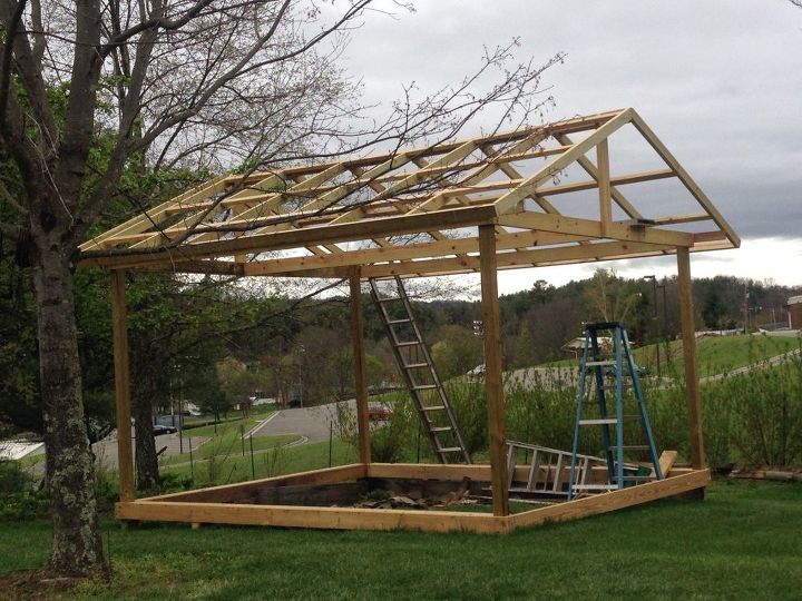 construir un invernadero a partir de viejas ventanas