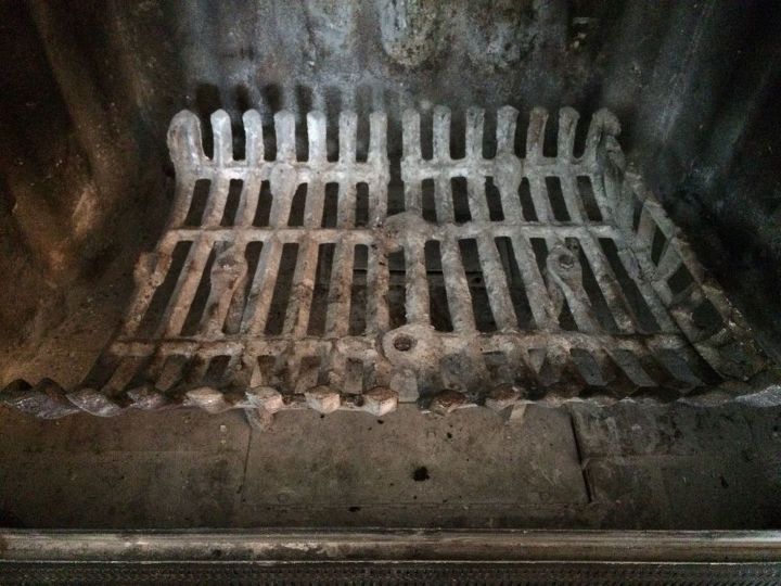 uses of a wood fireplace grate