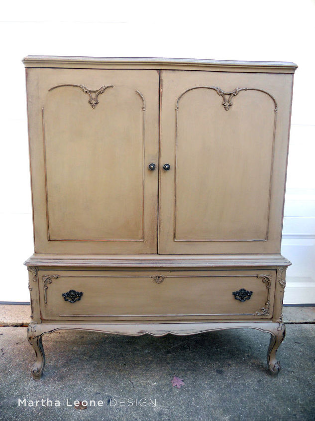 the best type of furniture for annie sloan paint, chalk paint, painted furniture