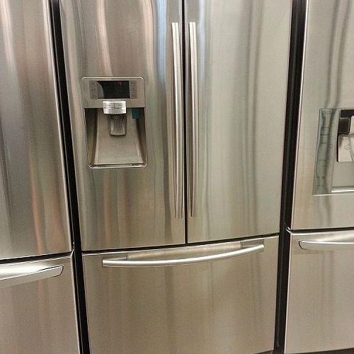 counter depth refrigerators, appliances, This Samsung looks pretty good I understand it s a good brand