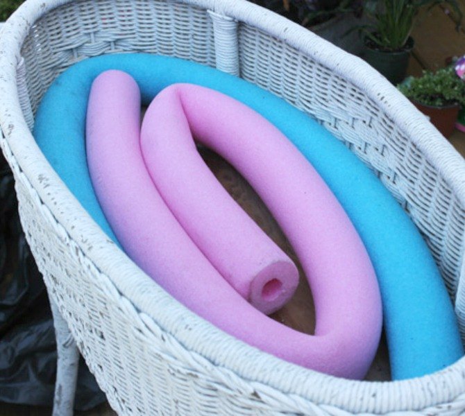 10 insanely creative ways to use pool noodles outside the pool, Make a fairy garden base