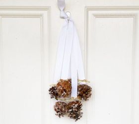 snowy pinecone door hanger, crafts, doors