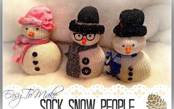 Adorable Sock Snowmen