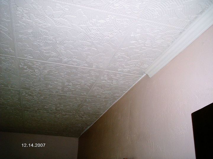Diy Styrofoam Ceiling Tile Over Water Stained Popcorn