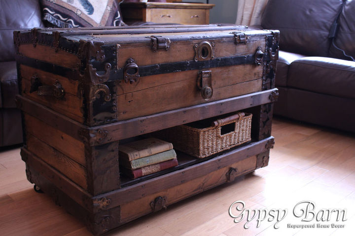 a new twist on a trunk table monster makeover, diy, living room ideas, painted furniture, repurposing upcycling, woodworking projects, The finished photo