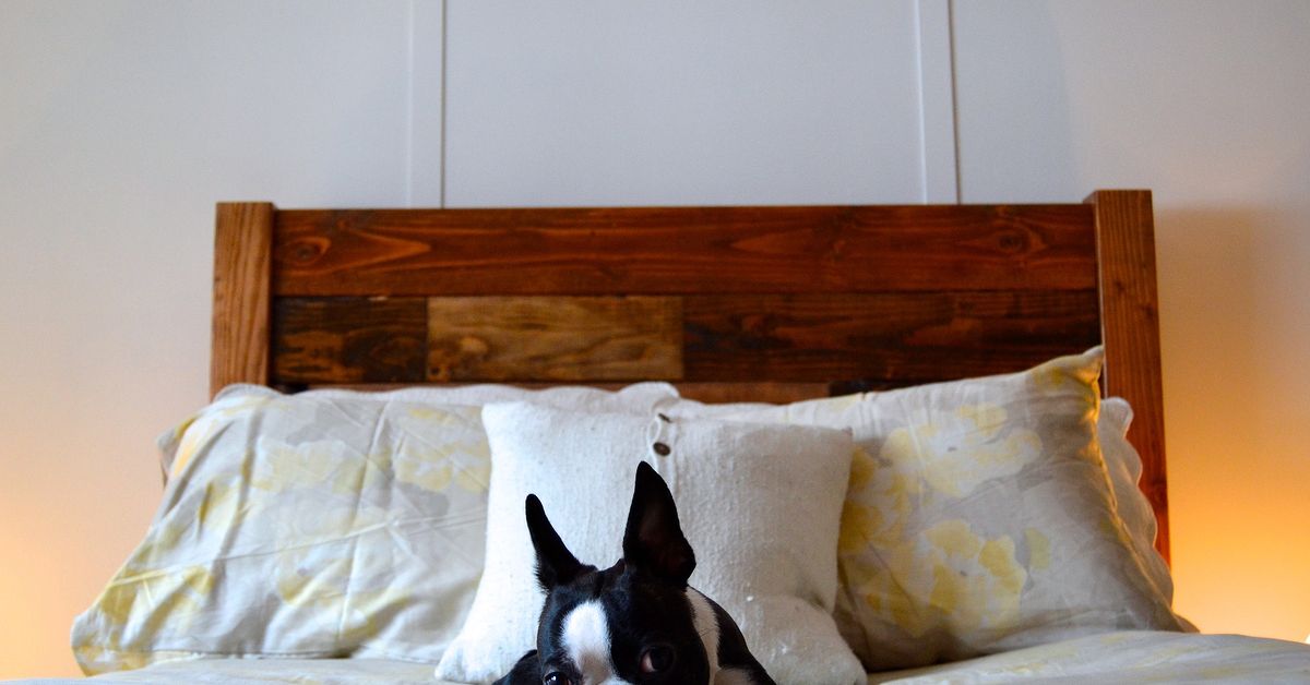 Reclaimed Wood Style Headboard Hometalk, How To Build A Headboard Out Of Reclaimed Wood Furniture