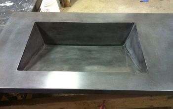 Concrete ramp sink with slot drain(close up of slot)