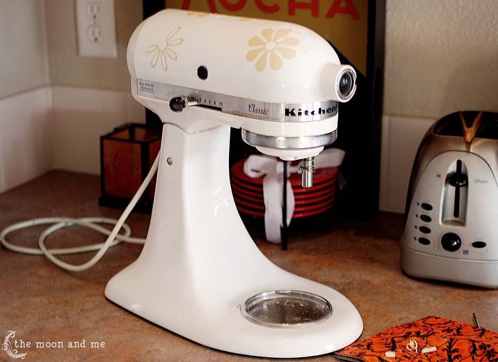 spray paint kitchenaid mixer makeover, appliances, home decor, kitchen design