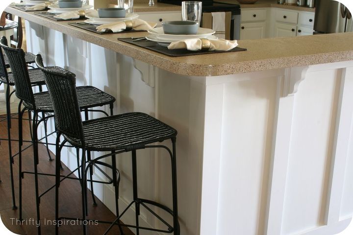 painted kitchen cabinets amp countertops, countertops, kitchen backsplash, kitchen cabinets, kitchen design, painting, Decorative moulding added to bar and cabinet ends
