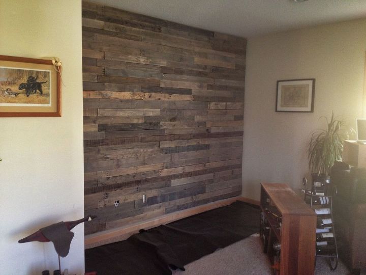 pallet board entertainment wall, pallet, repurposing upcycling, wall decor, woodworking projects