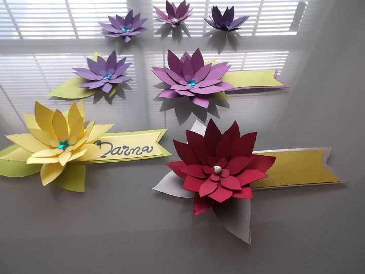 paper flower place cards, crafts