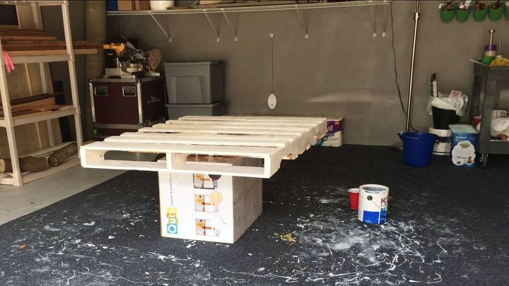 lego pallet table, how to, painted furniture, pallet, woodworking projects