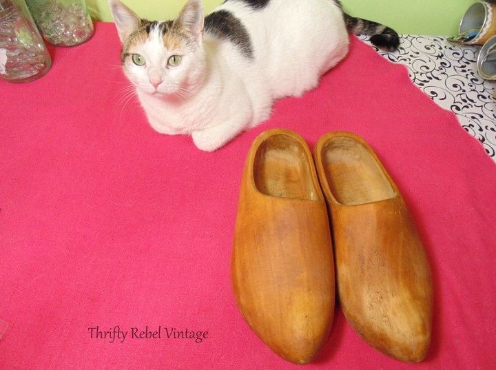 these shoes are meant for storage, craft rooms, repurposing upcycling, storage ideas