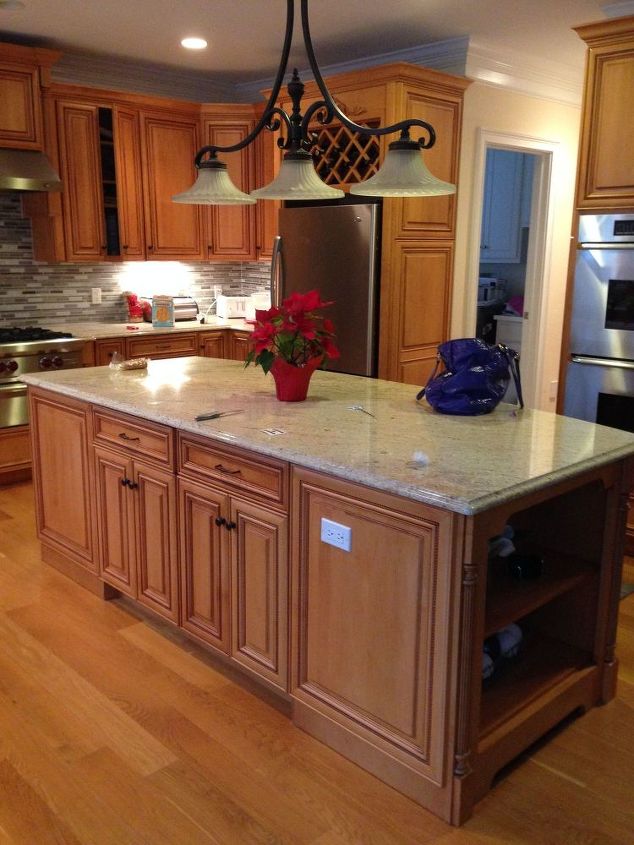 victoria s kitchen cabinet painting transformation, kitchen cabinets, kitchen design, kitchen island, painting, BEFORE ALL WOOD OMEGA CABINETRY