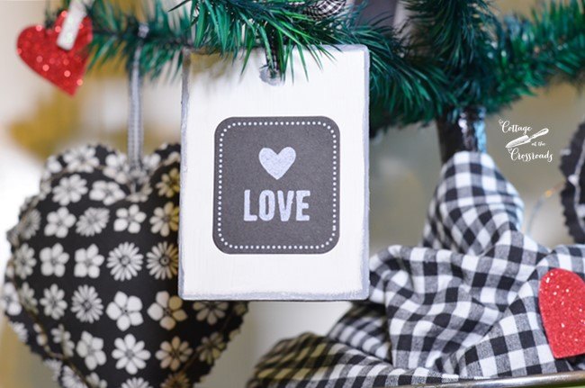 a little love in the kitchen, seasonal holiday decor, valentines day ideas