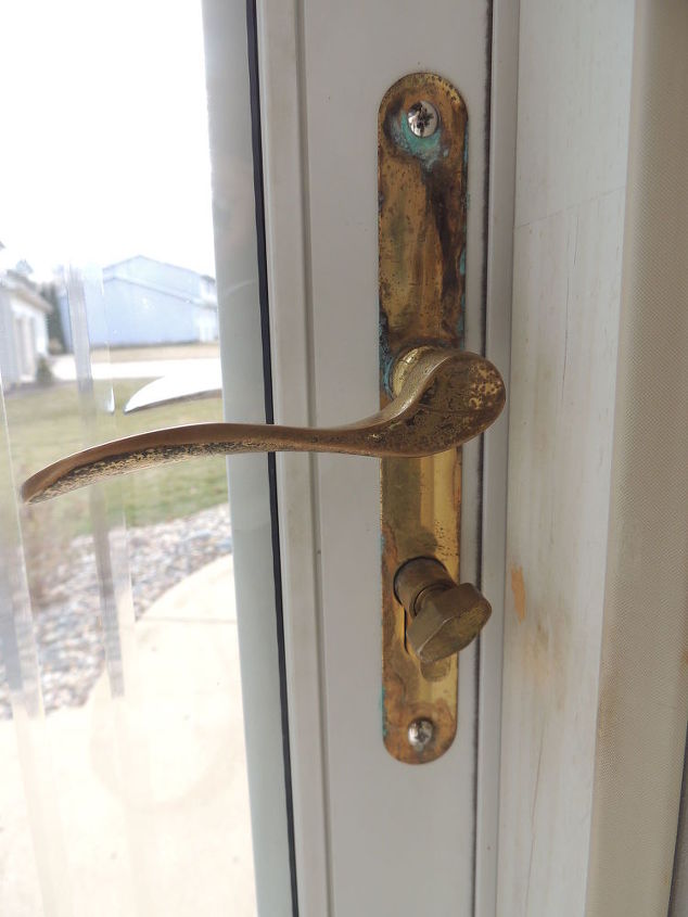 how to paint brass door knobs