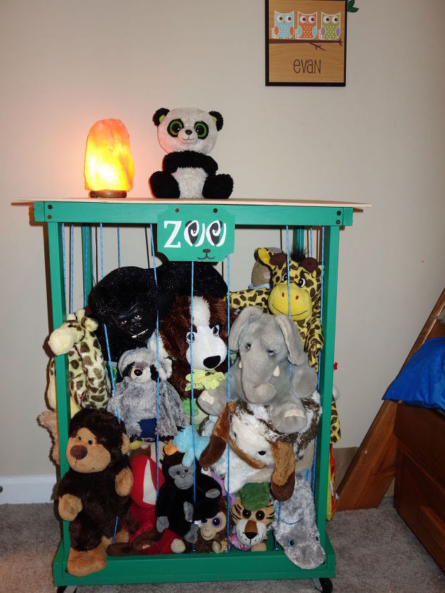zoo stuffed animal storage side table organization 30dayflip, diy, organizing, painted furniture, storage ideas, woodworking projects