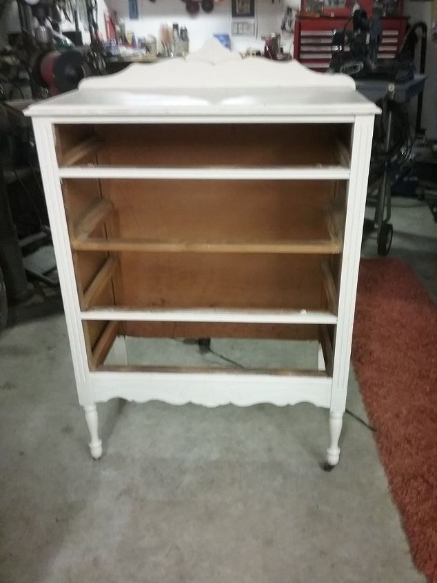 mom s old dresser turned into bench, outdoor furniture, painted furniture, repurposing upcycling