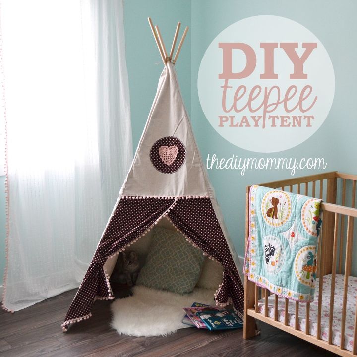 uma tenda de leitura diy teepee e um quarto infantil com tema de floresta