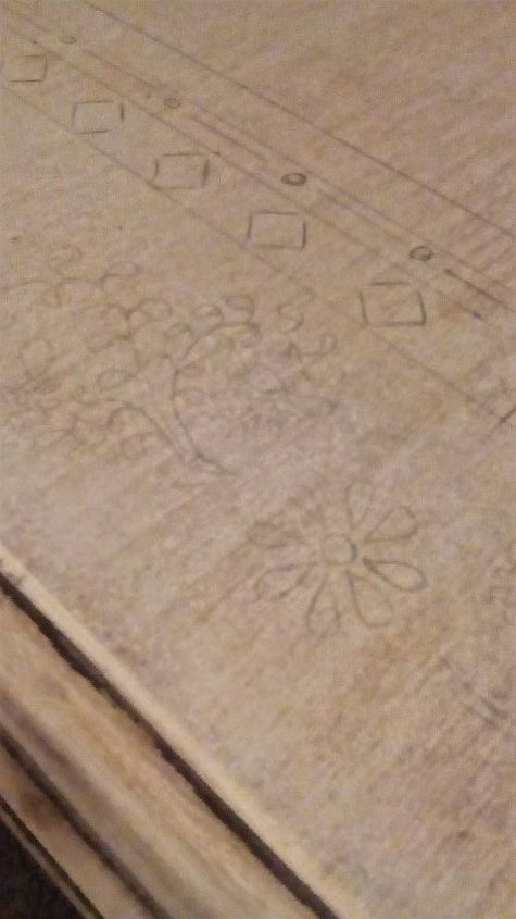 How to Add Faux Inlay to Your Table | Hometalk