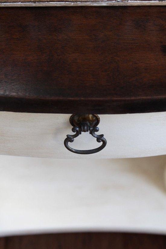 oval library table makeover, painted furniture
