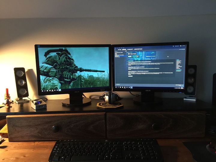 suporte de monitor de computador para minha mesa, Estou pronto para jogar Fallout