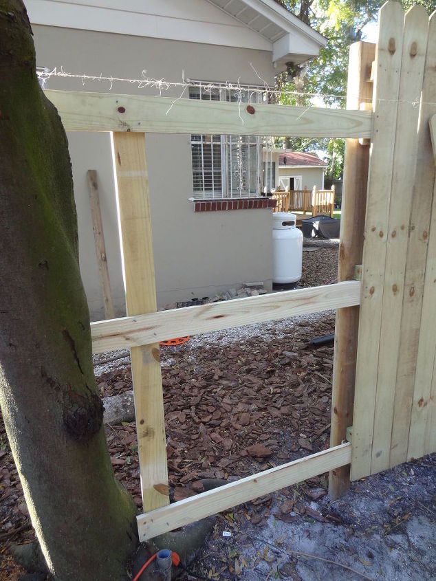 melhoria da cerca de madeira