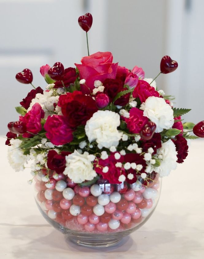 diy bubblegum bowl valentine centerpiece, flowers, seasonal holiday decor, valentines day ideas
