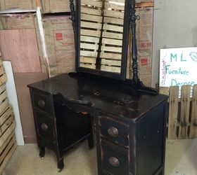 antique vanity refinishing a 35 garage sale find, chalk paint, painted furniture, Before