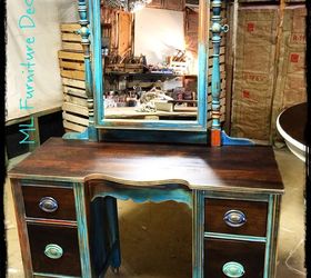 antique vanity refinishing a 35 garage sale find, chalk paint, painted furniture