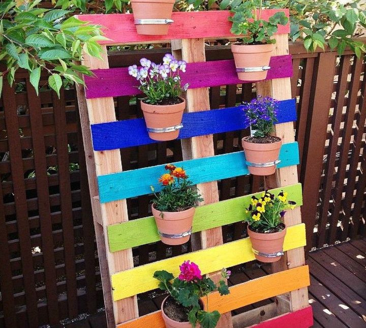 s 12 awesome ideas for gardeners who are impatient for spring, gardening, Start collecting pallets for hanging planters