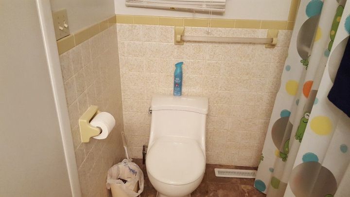 ugly 70 s gold bathroom needs help