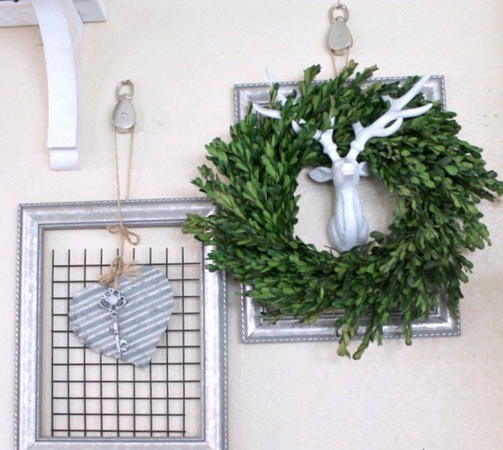 s how 13 dumpster divers decorate for valentine s day, repurposing upcycling, seasonal holiday decor, valentines day ideas, Artsy Heart Hanging from Thrift Store Frames